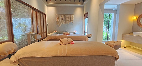Spa couple treatment room