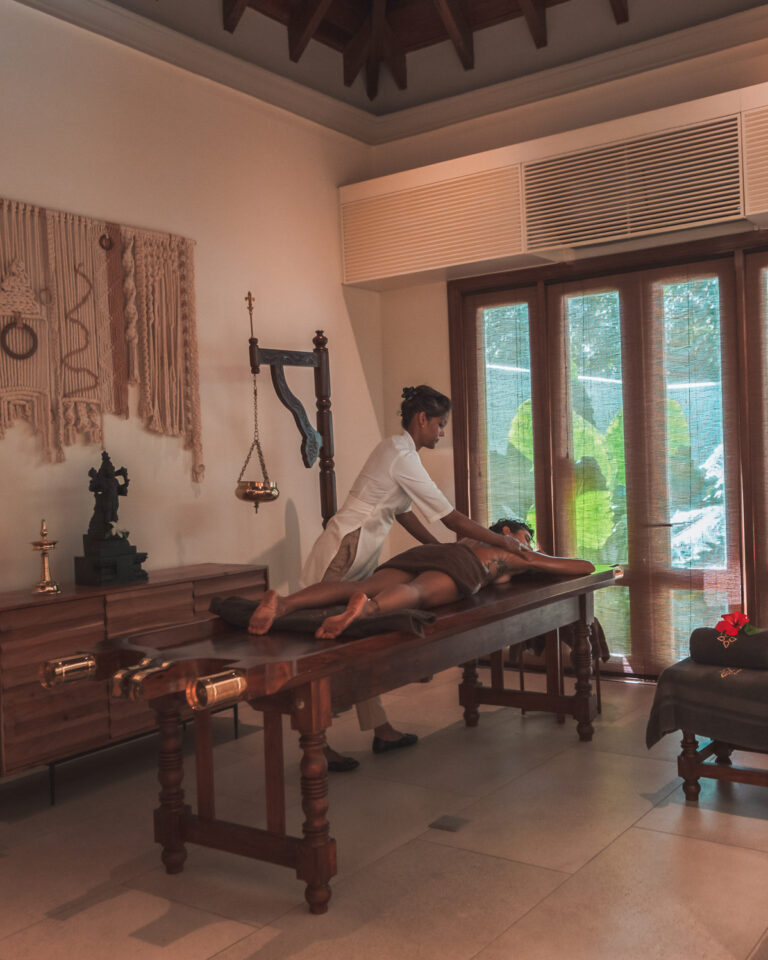 Ayurvedic massag 3