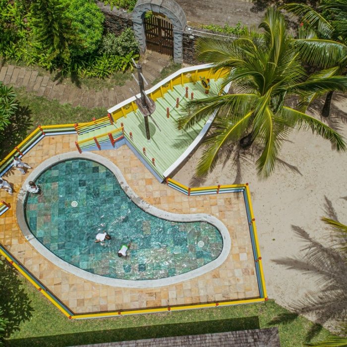 kids club with pool
